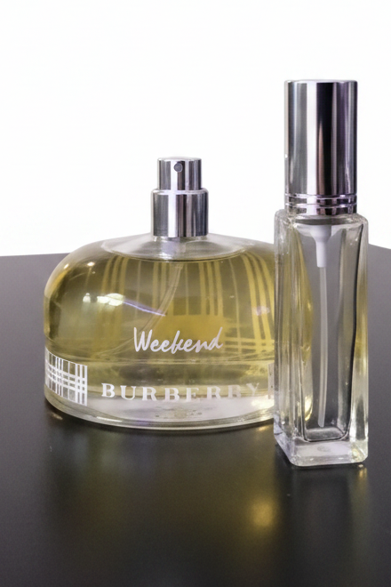 9ml Sample | Burberry Weekend for Woman EDP (Vintage 2007 Original Formulation) - Decant by Floressence